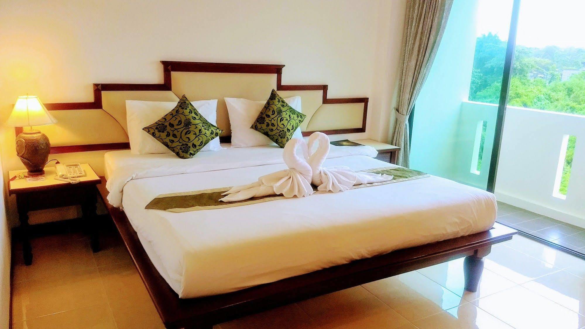 Mei Zhou Phuket Hotel - Sha Plus Eksteriør billede